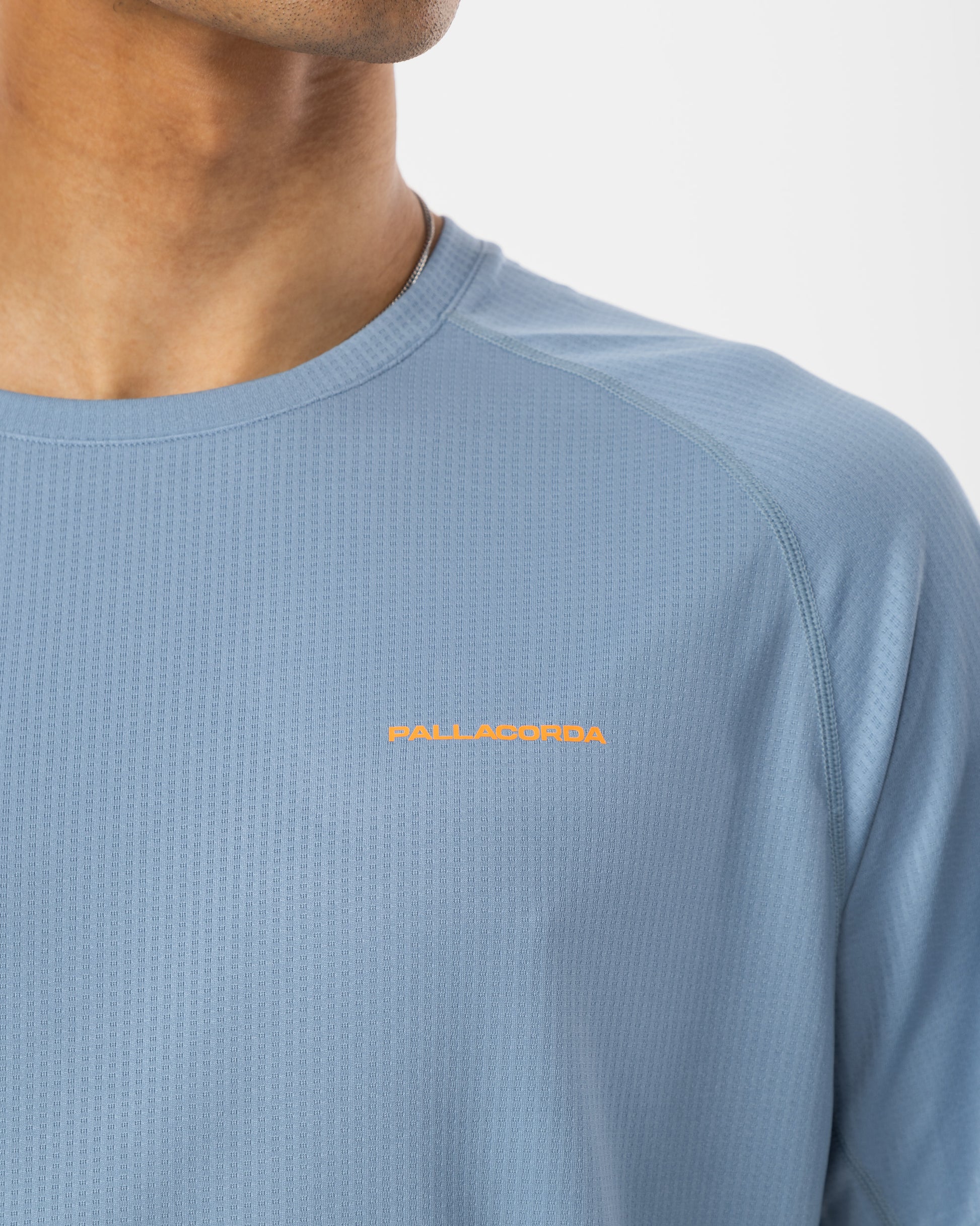 Men's Echo Performance T-Shirt Blue - Logo View